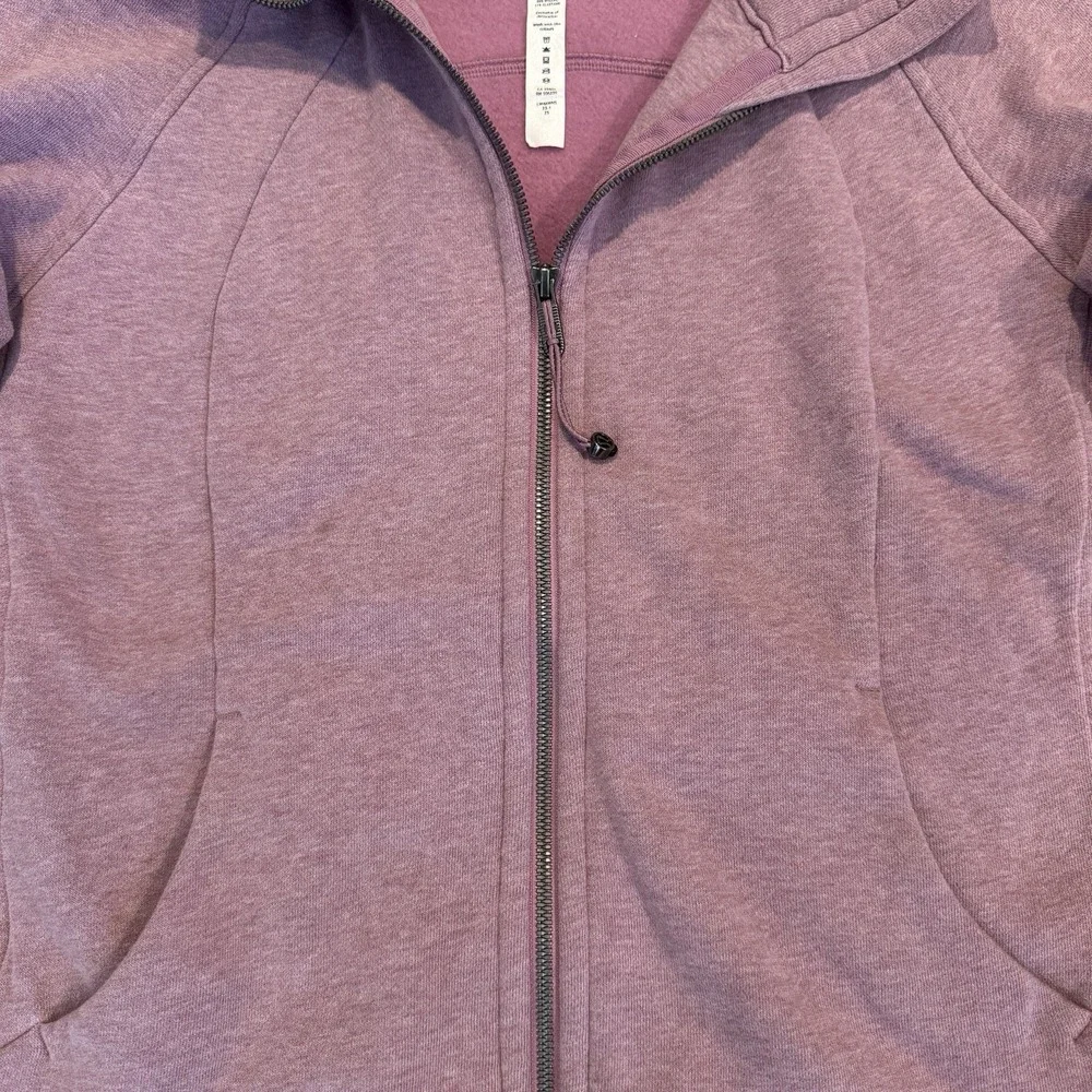 lululemon athletica nice sweatshirt
